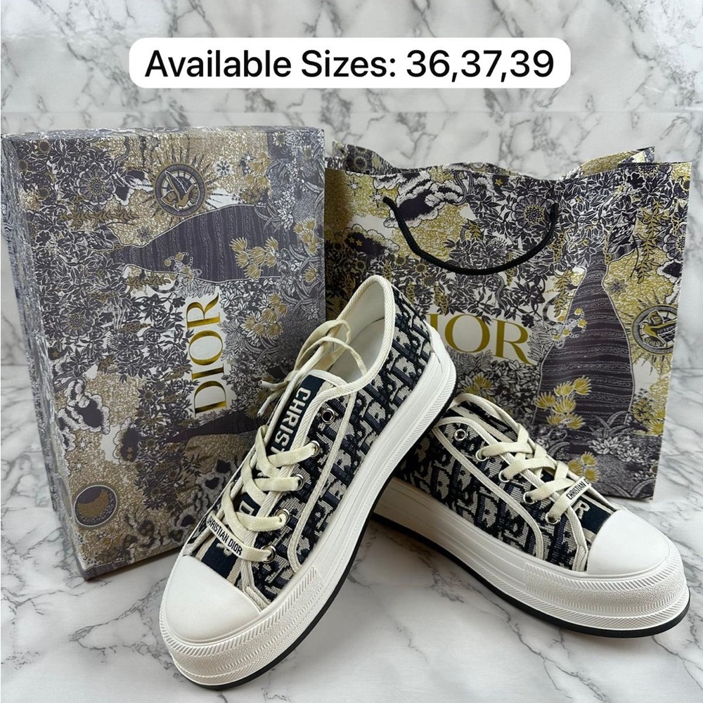 CD Platform Sneakers